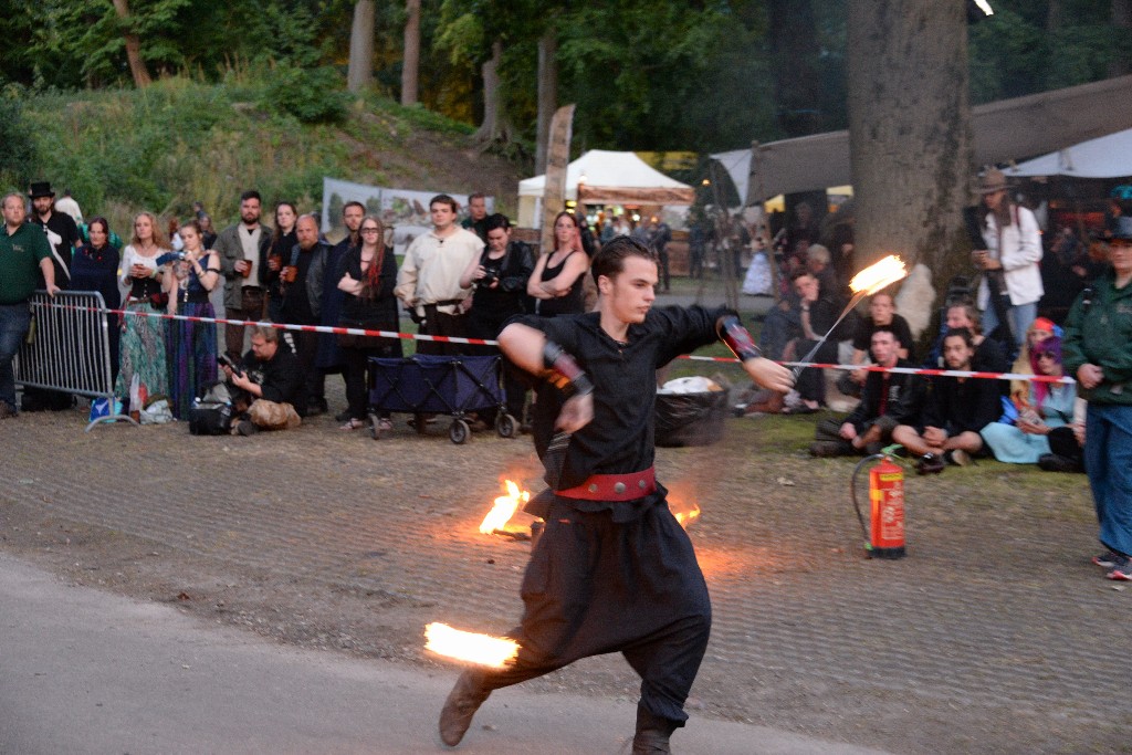 ../Images/Vrijdag Castlefest 2015 272.jpg